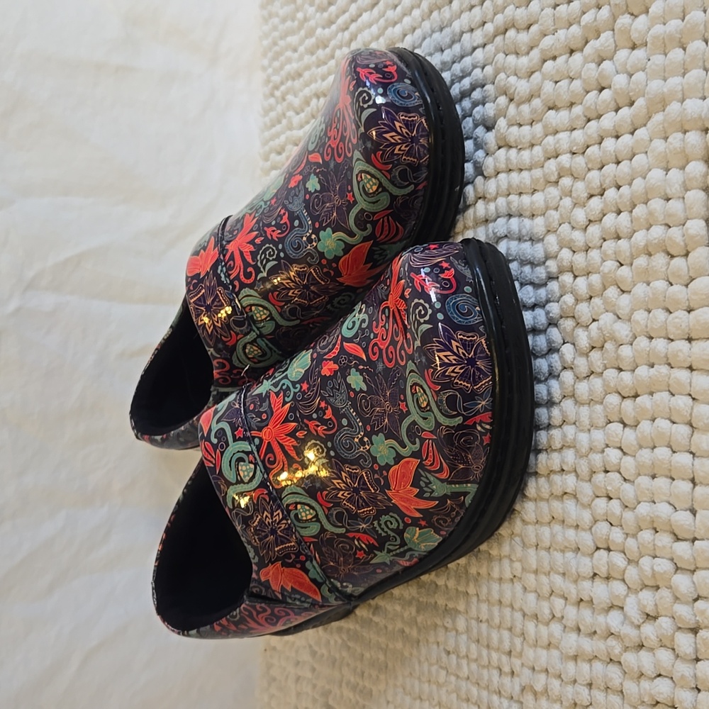 Klogs Mission Mardi Gras Patent Work Shoes Clog size 9 M